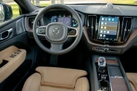 Volvo XC60 AWD Ultimate DARK Intelli PRO Xenium Fullopt 2 145kW thumbnail