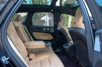 Volvo XC60 AWD B&W Ultimate DARK Intelli PRO Xenium Fullopt 2 145kW thumbnail