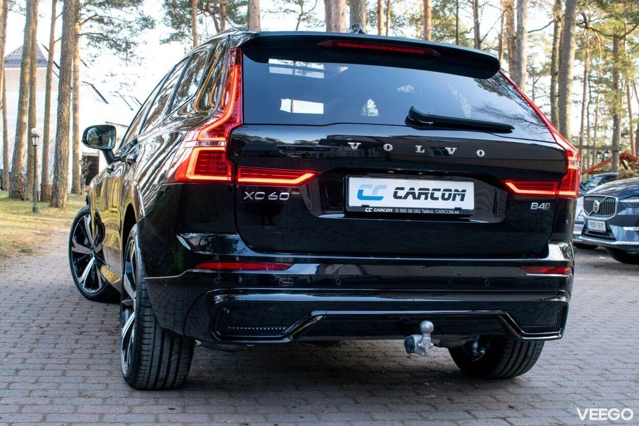 Volvo XC60 AWD B&W Ultimate DARK Intelli PRO Xenium Fullopt 2 145kW