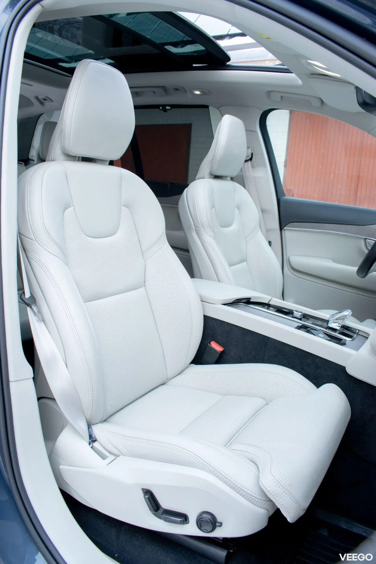 Volvo XC90 AWD DARK R-Design PLUS Intelli PRO Wntr 2 183kW