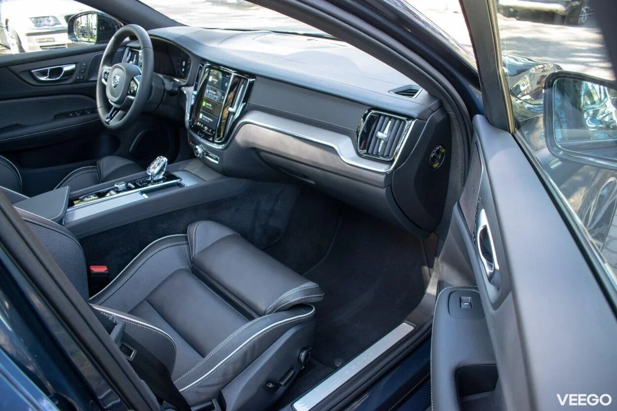 Volvo S60 AWD DARK ULTIMATE Intelli PRO Xenium 2 184kW