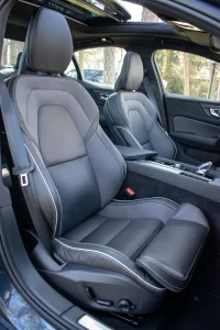 Volvo S60 AWD DARK ULTIMATE Intelli PRO Xenium 2 184kW thumbnail