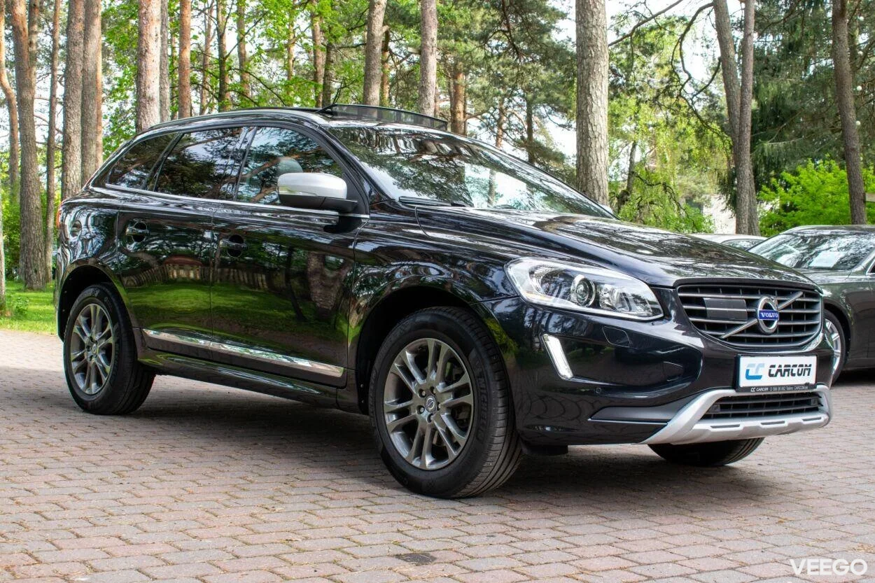 Volvo XC60 SUMMUM Intelli SAFE PRO Sky 2 120kW