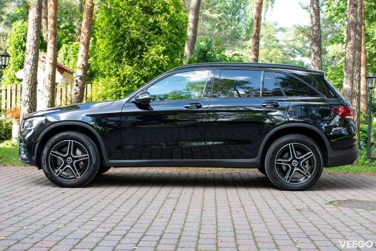 Mercedes-Benz GLC300 de PHEV AMG Night 4M Wntr 2 225kW