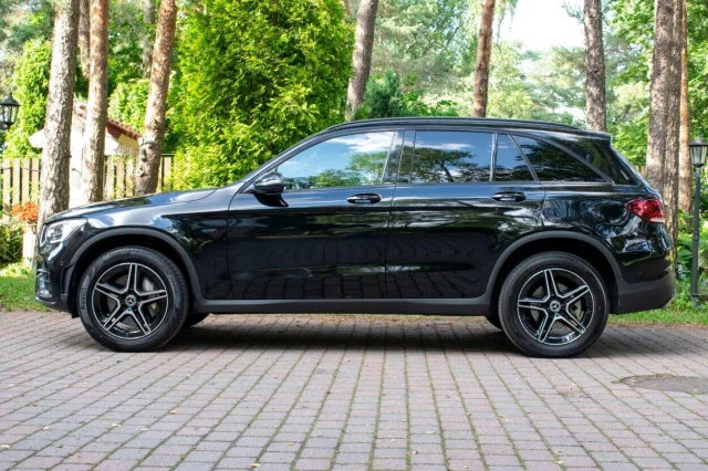 Image of Mercedes-Benz GLC300 de PHEV AMG Night 4M Wntr 2 225kW