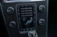 Volvo XC60 SUMMUM Intelli SAFE PRO Sky 2 120kW thumbnail