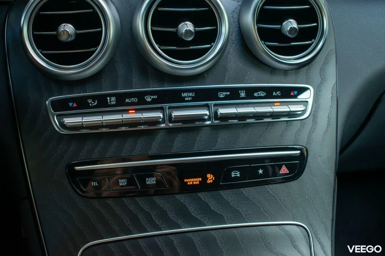 Mercedes-Benz GLC300 de PHEV AMG Night 4M Wntr 2 225kW