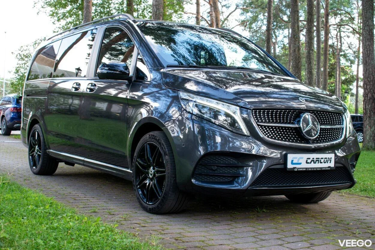 Mercedes-Benz V250 4M AMG Night Assist Wntr M1 N1 2 140kW