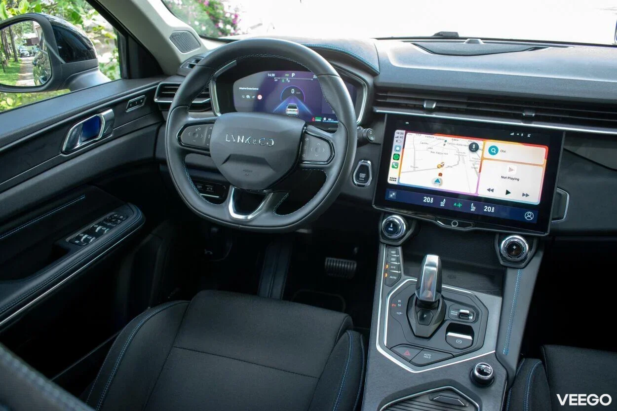 Lynk & Co 01 Recharge MORE Intelli Safe PRO 1.5 192kW