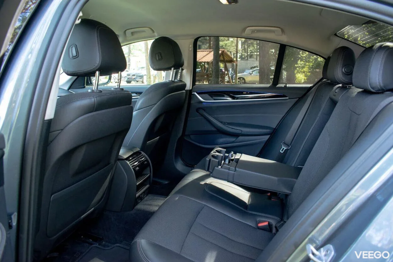 BMW 520 SportLine ShadowLine 2 140kW