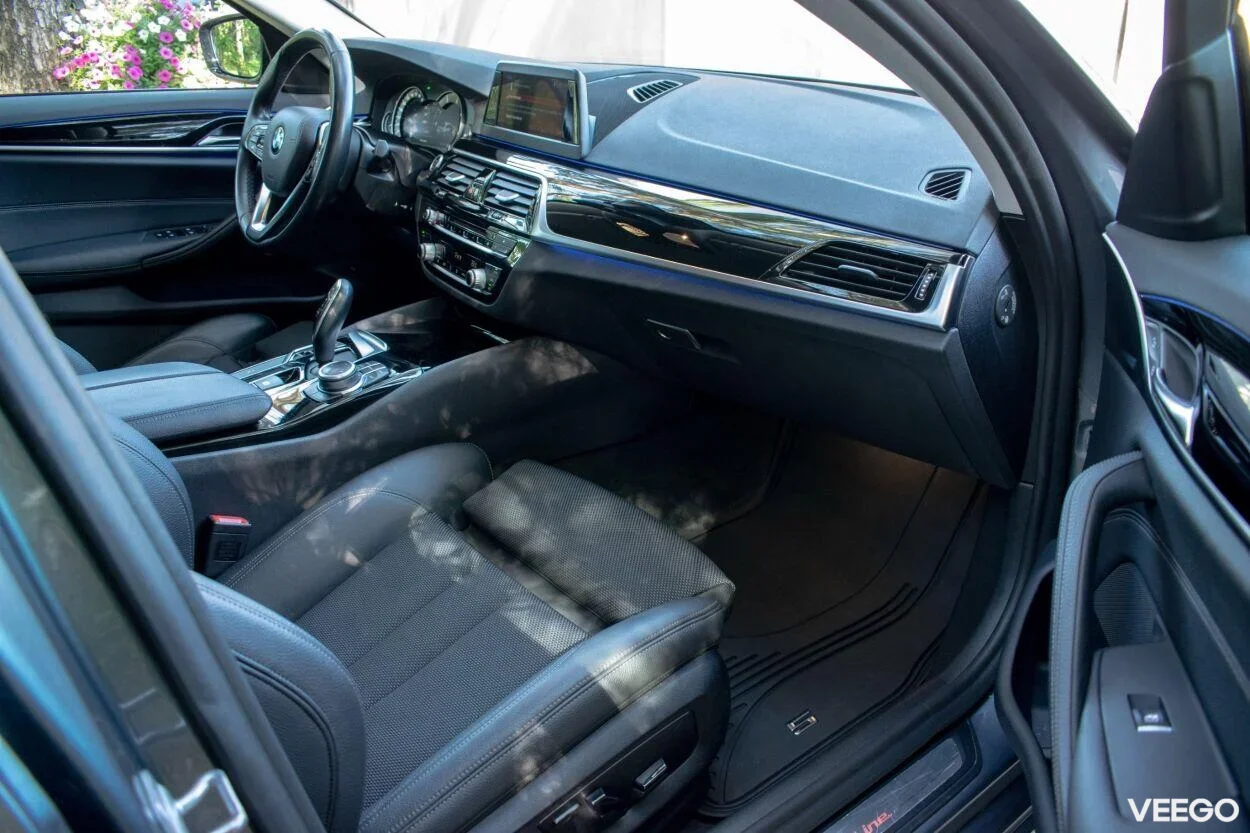 BMW 520 SportLine ShadowLine 2 140kW