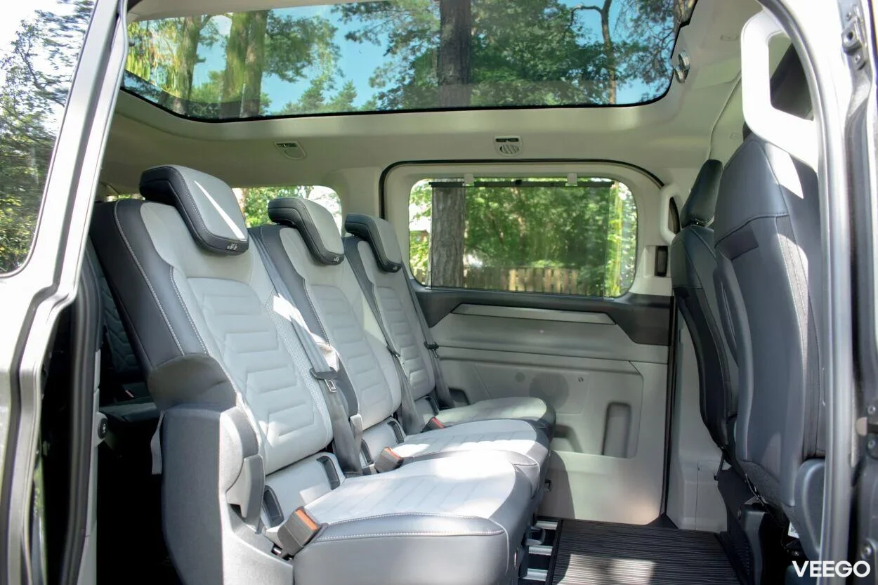 Ford Tourneo Custom AWD L2 Titanium X FULL 2 125kW
