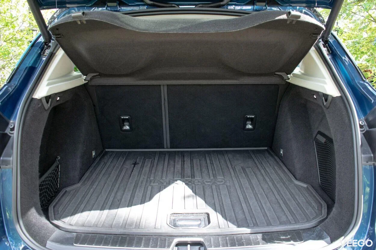 Lynk & Co 01 Recharge MORE Intelli Safe PRO 1.5 192kW