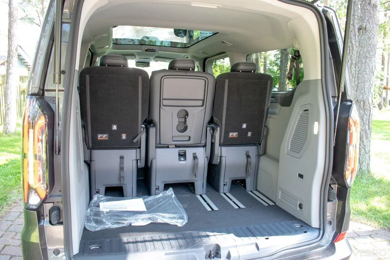 Ford Tourneo Custom AWD L2 Titanium X FULL 2 125kW
