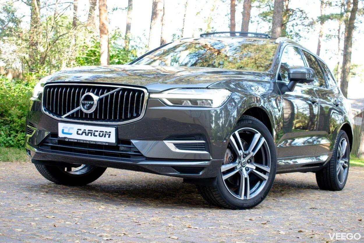 Volvo XC60 T8 Intelli PRO Xenium Wntr FULL 2 288kW