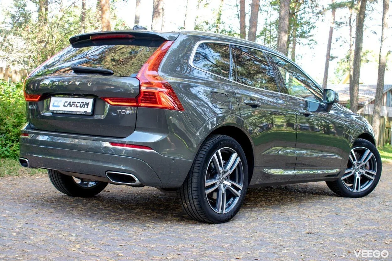 Volvo XC60 T8 Intelli PRO Xenium Wntr FULL 2 288kW