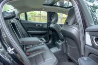 Volvo S60 AWD B&W DARK Ultimate Fullopt 2 335kW thumbnail