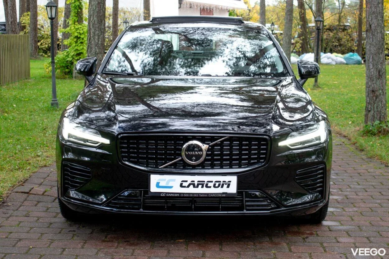 Volvo S60 AWD B&W DARK Ultimate Fullopt 2 335kW