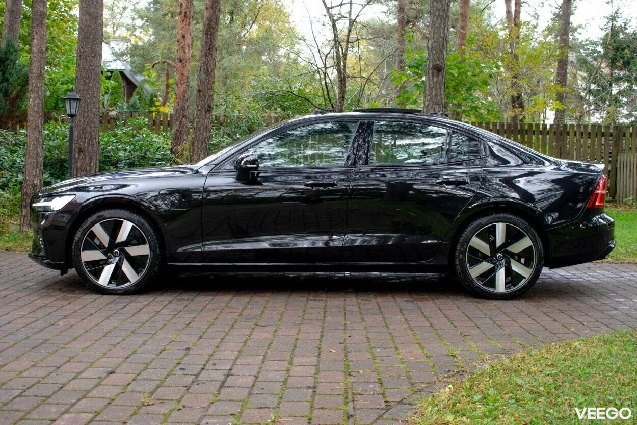 Volvo S60 AWD B&W DARK Ultimate Fullopt 2 335kW