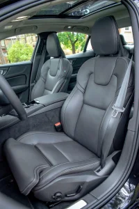 Volvo S60 AWD B&W DARK Ultimate Fullopt 2 335kW thumbnail