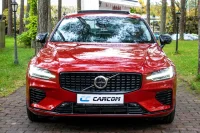 Volvo S60 T8 Ultimate DARK Fullopt 2 335kW thumbnail