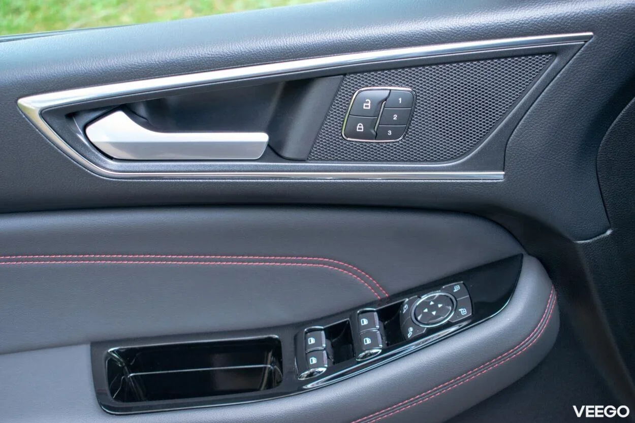 Ford S-MAX AWD ST-Line Facelift 2 140kW