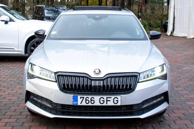 Image of Skoda Superb Sportline Combi Facelift 2 110kW