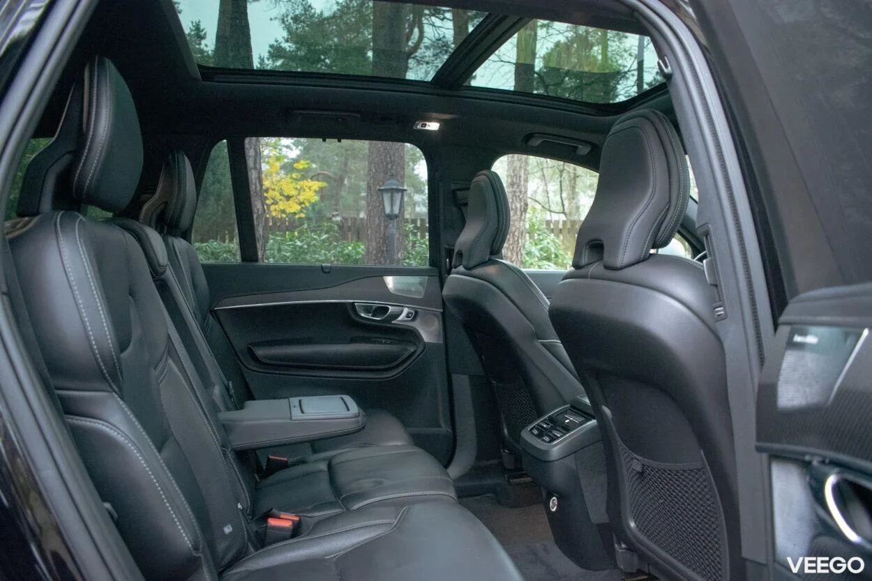 Volvo XC90 7s R-Design Xenium Intelli PRO 2 173kW