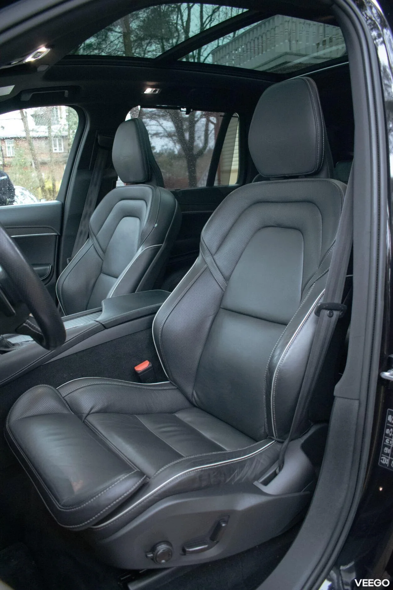 Volvo XC90 7s R-Design Xenium Intelli PRO 2 173kW