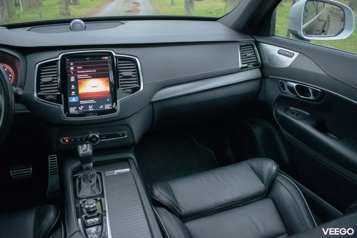 Volvo XC90 7s R-Design Xenium Intelli PRO 2 173kW