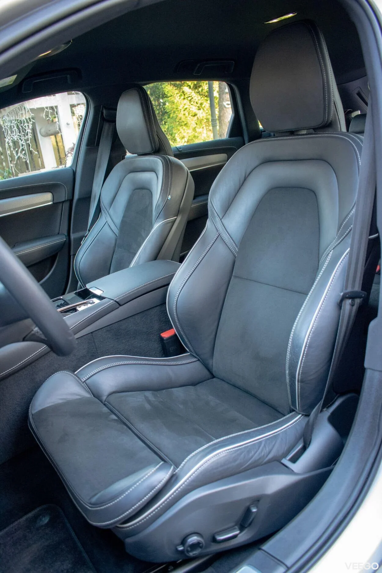 Volvo V90 T8 R-Design DARK Long Range 2 335kW