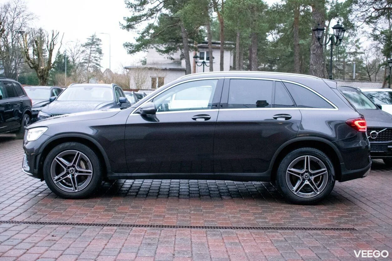 Mercedes-Benz GLC220 4Matic AMG Safety Wntr 2 143kW