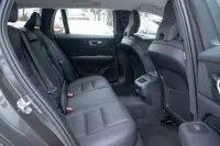 Volvo V60 Cross Country AWD Intelli SAFE Wntr 2 145kW thumbnail