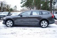 Volvo V60 Cross Country AWD Intelli SAFE Wntr 2 145kW thumbnail