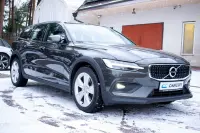 Volvo V60 Cross Country AWD Intelli SAFE Wntr 2 145kW thumbnail