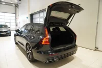 Volvo V60 R-design 2 145kW thumbnail