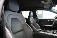 Volvo V60 R-design 2 145kW thumbnail
