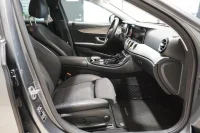 Mercedes-Benz E220 4MATIC 2 143kW thumbnail