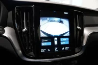 Volvo V60 R-design 2 145kW thumbnail
