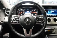 Mercedes-Benz E220 4MATIC 2 143kW thumbnail