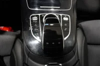 Mercedes-Benz E220 4MATIC 2 143kW thumbnail