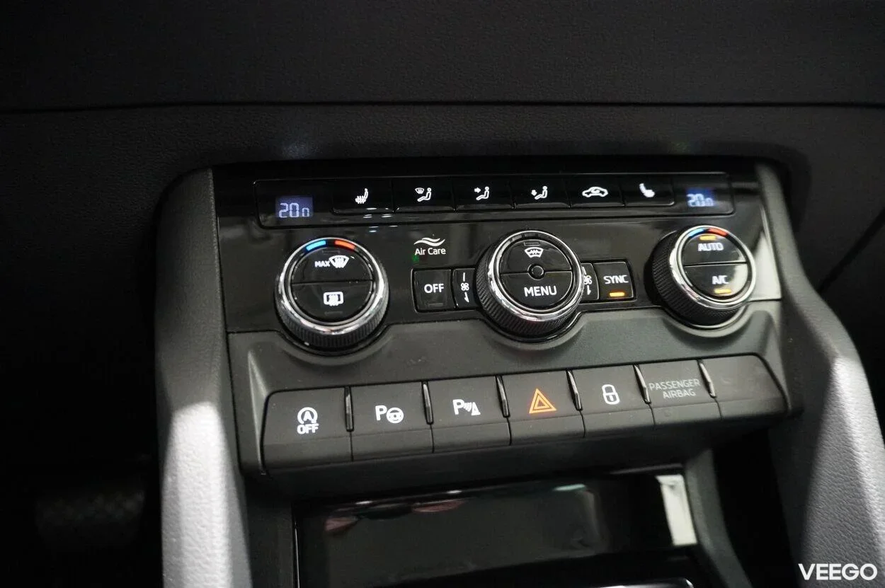 Skoda Karoq ELEGANCE 4X4 2 110kW