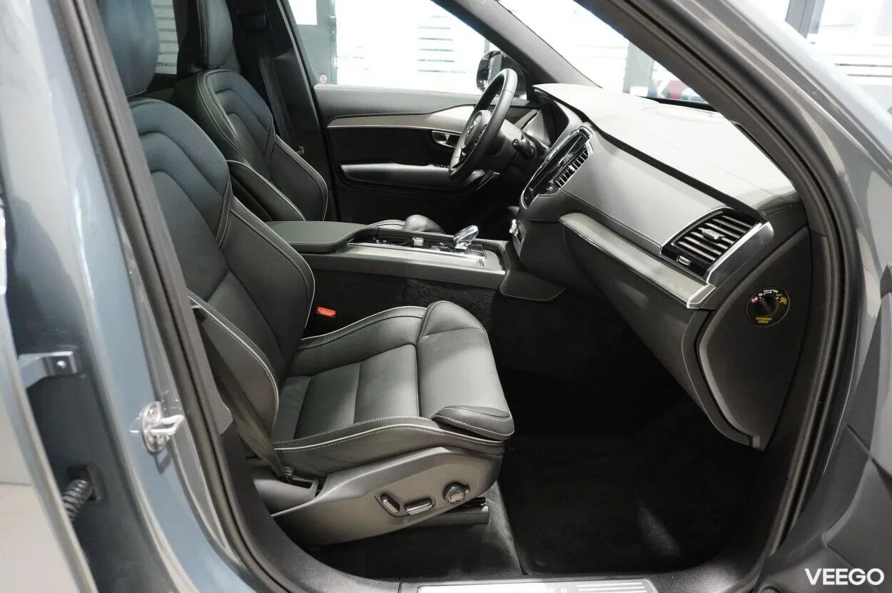 Volvo XC90 B5 AWD MILD HYBRID 2 173kW