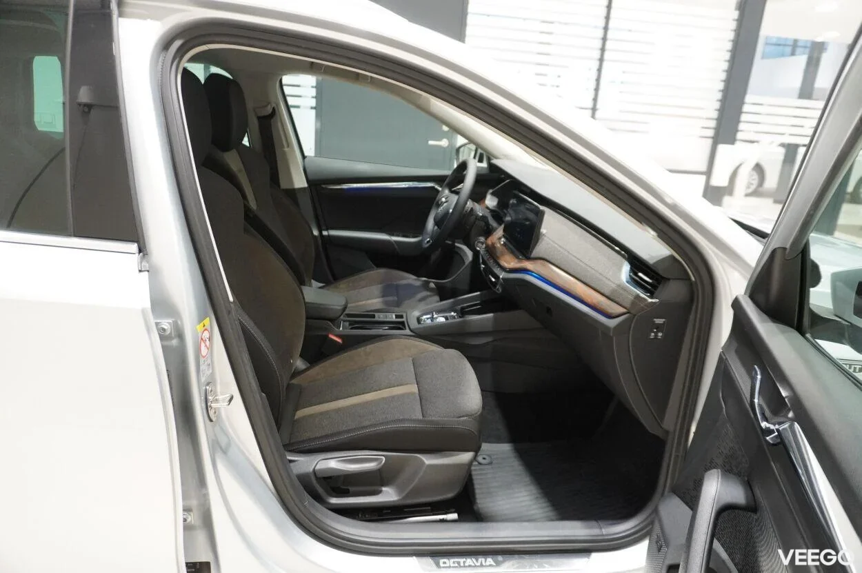 Skoda Octavia COMBI SCOUT 4X4 2 147kW