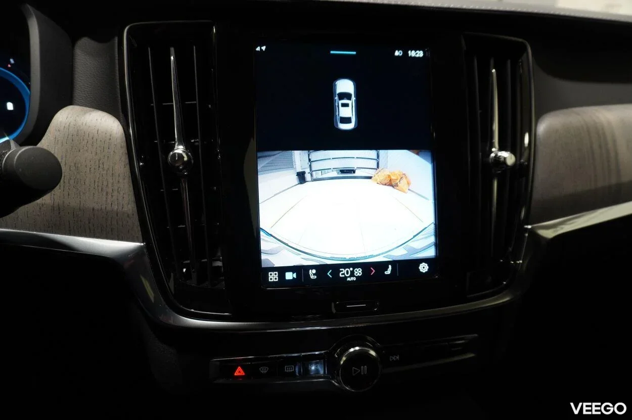 Volvo S90 INSCRIPTION AWD 2 173kW