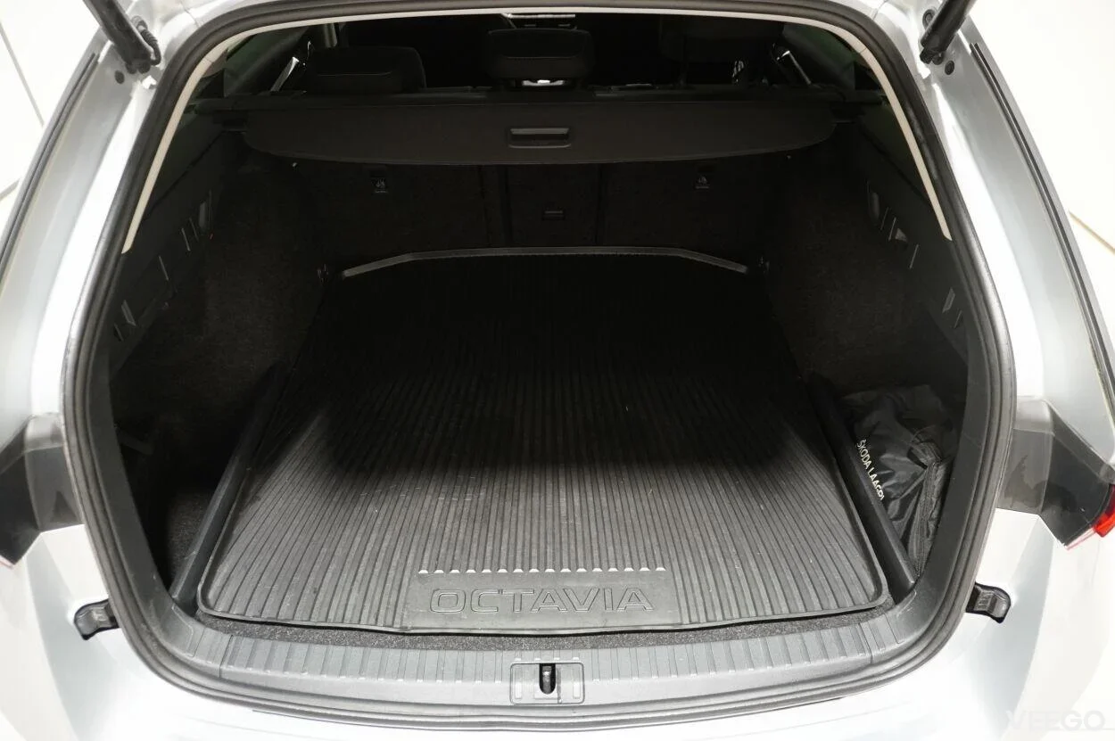 Skoda Octavia ELEGANCE COMBI G-TEC 1.5 96kW