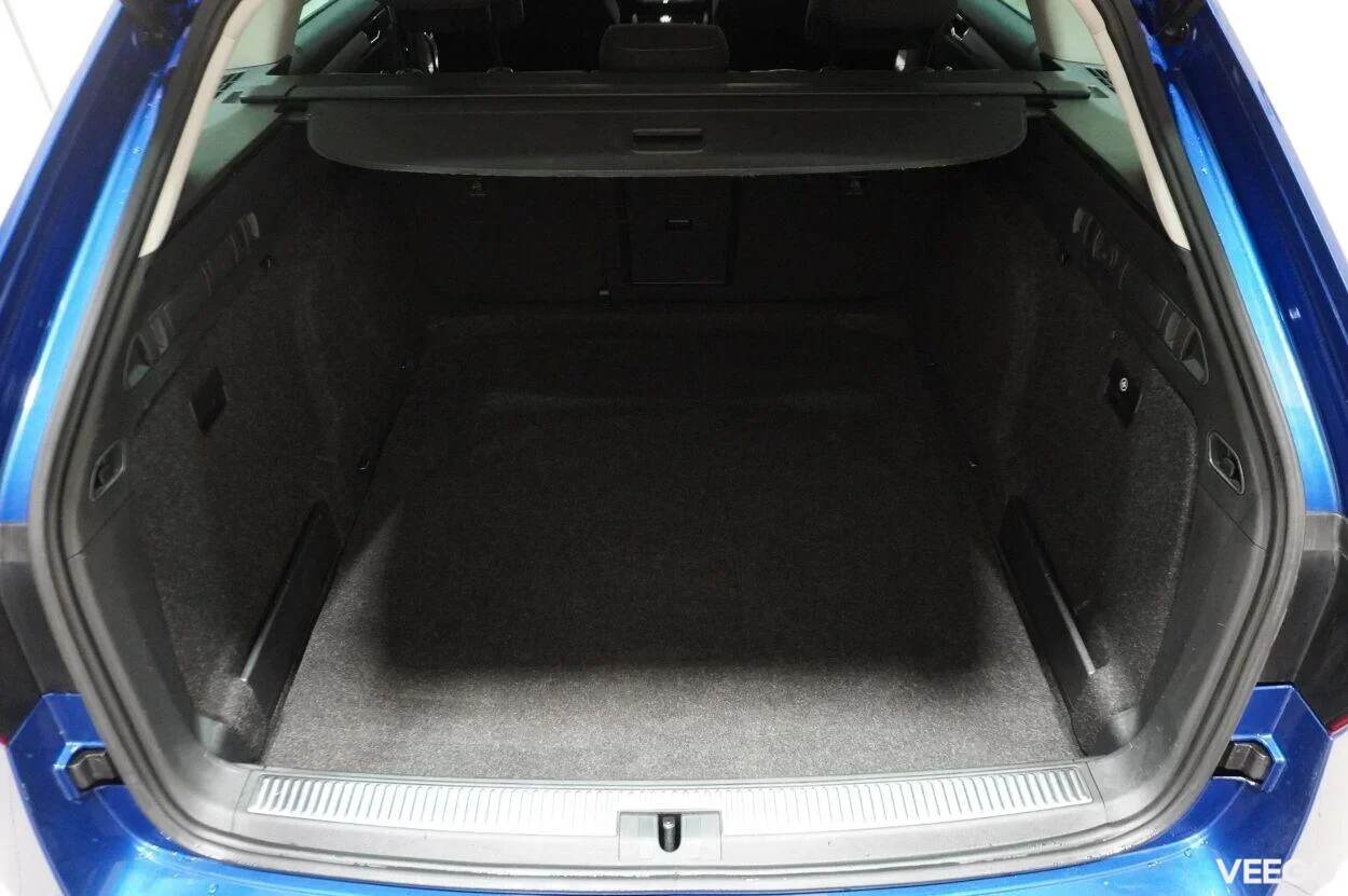 Skoda Superb AMBITION COMBI 4X4 2 147kW