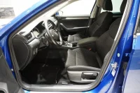 Skoda Superb AMBITION COMBI 4X4 2 147kW thumbnail