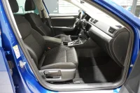 Skoda Superb AMBITION COMBI 4X4 2 147kW thumbnail