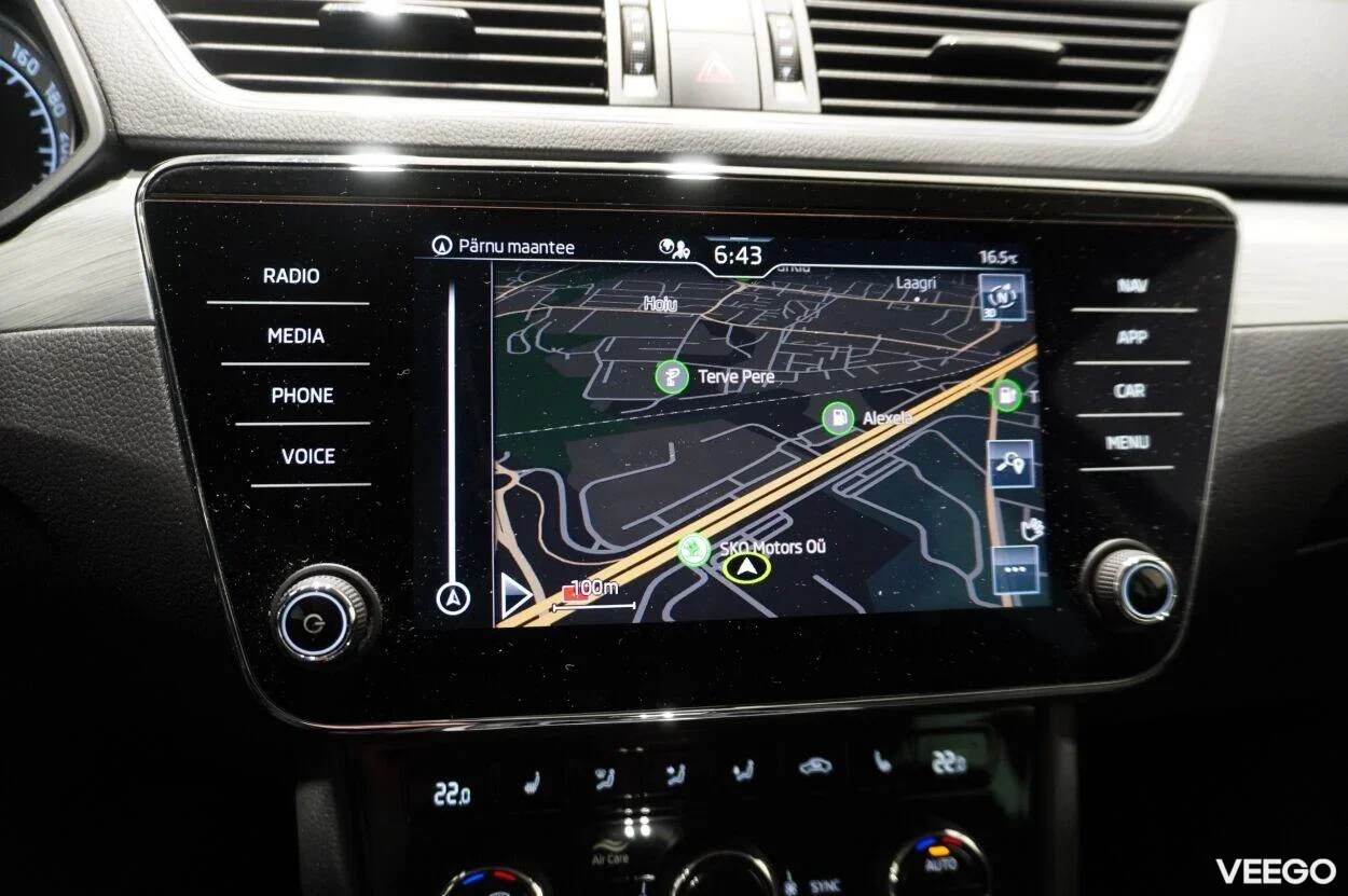 Skoda Superb AMBITION COMBI 4X4 2 147kW